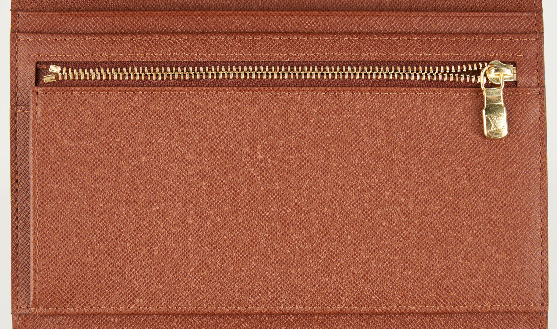 Lot 864: Louis Vuitton Wallet New w/ Box