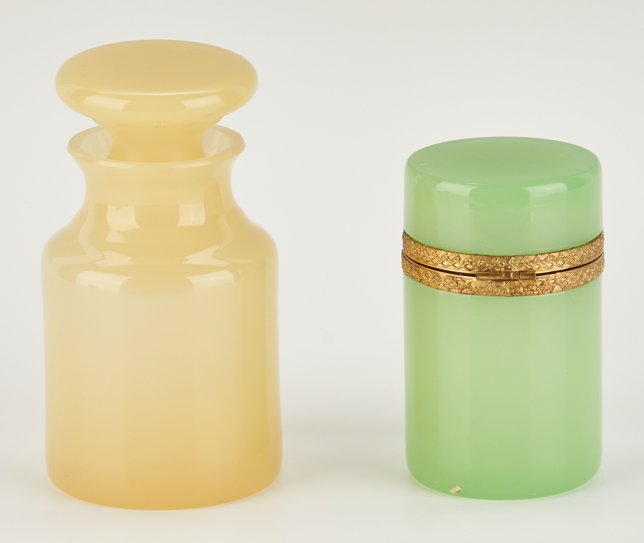 Lot 876: 12 Cenedese Murano Glass Decorative Items