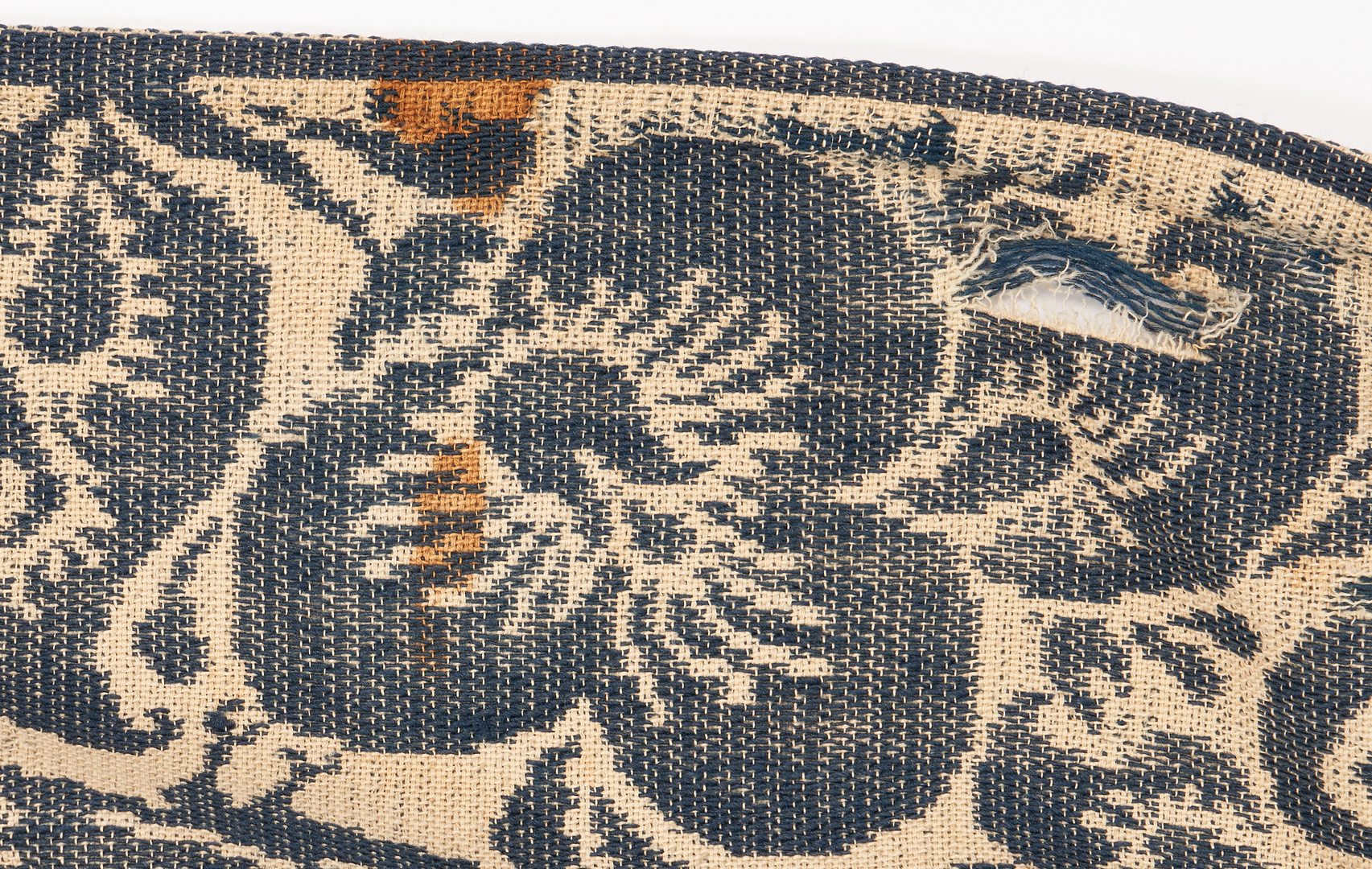 Lot 1054: Maryville Woolen Mill Blue Coverlet