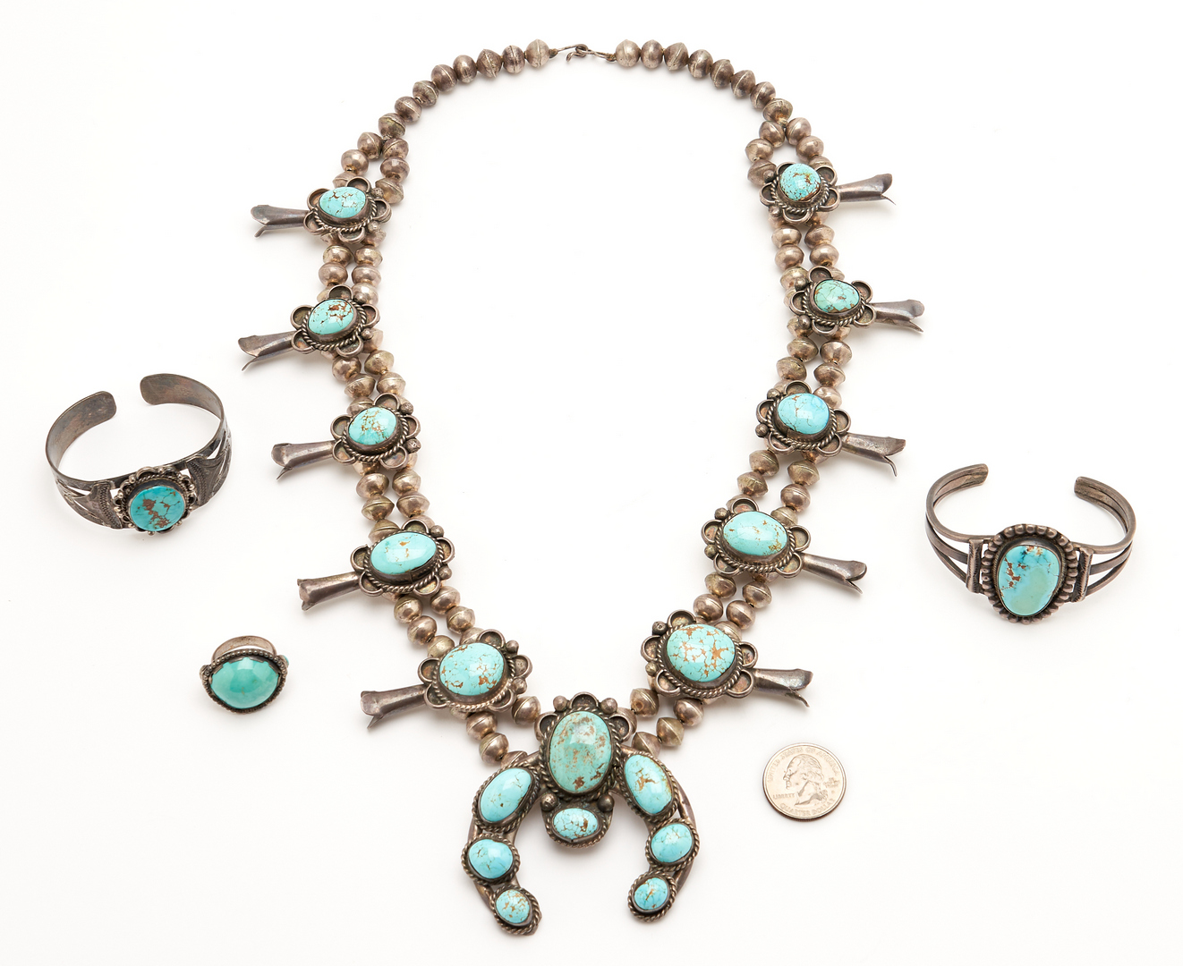 Lot 1098: 4 Native American Silver & Turquoise Jewelry Items