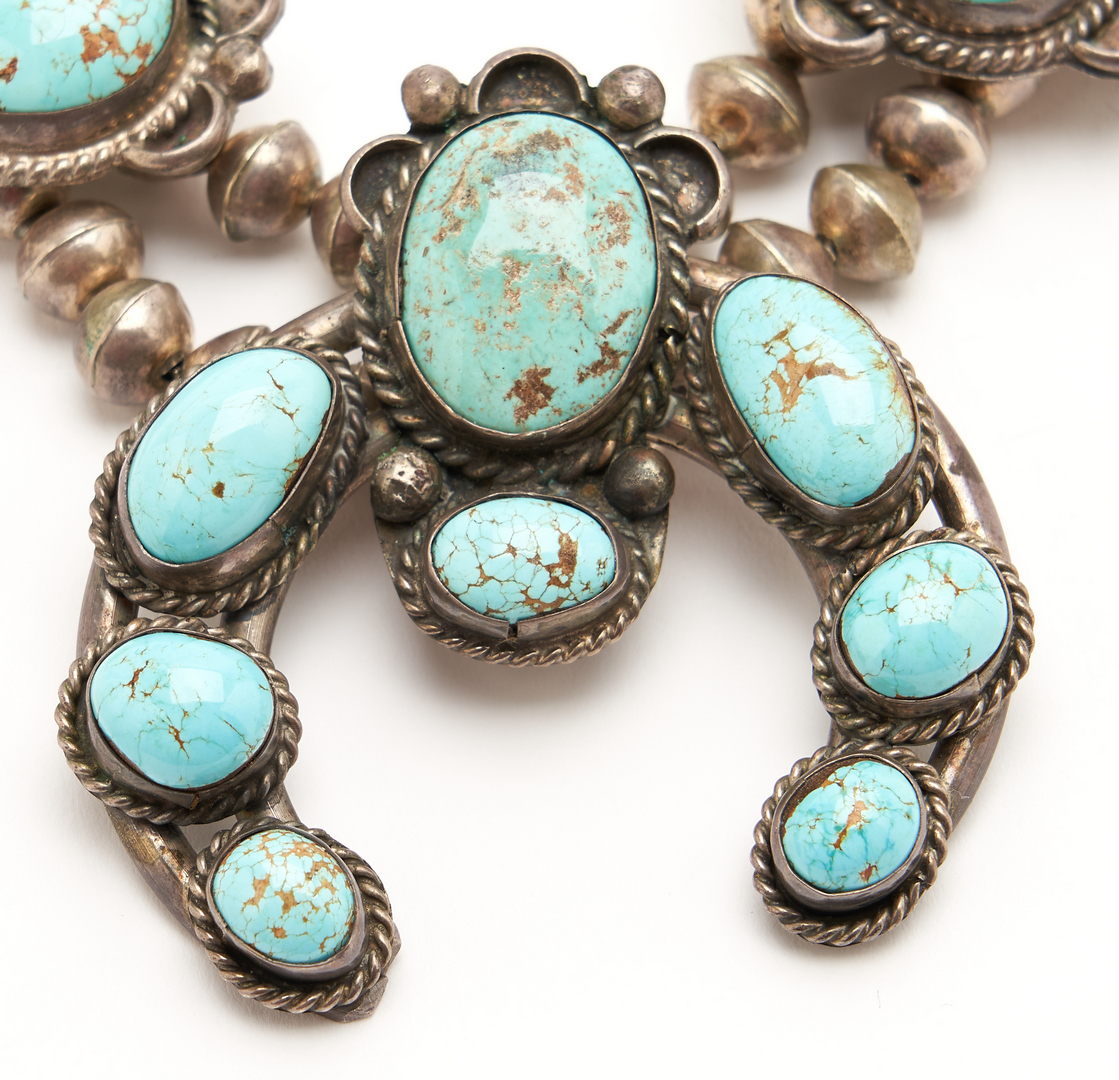 Lot 1098: 4 Native American Silver & Turquoise Jewelry Items