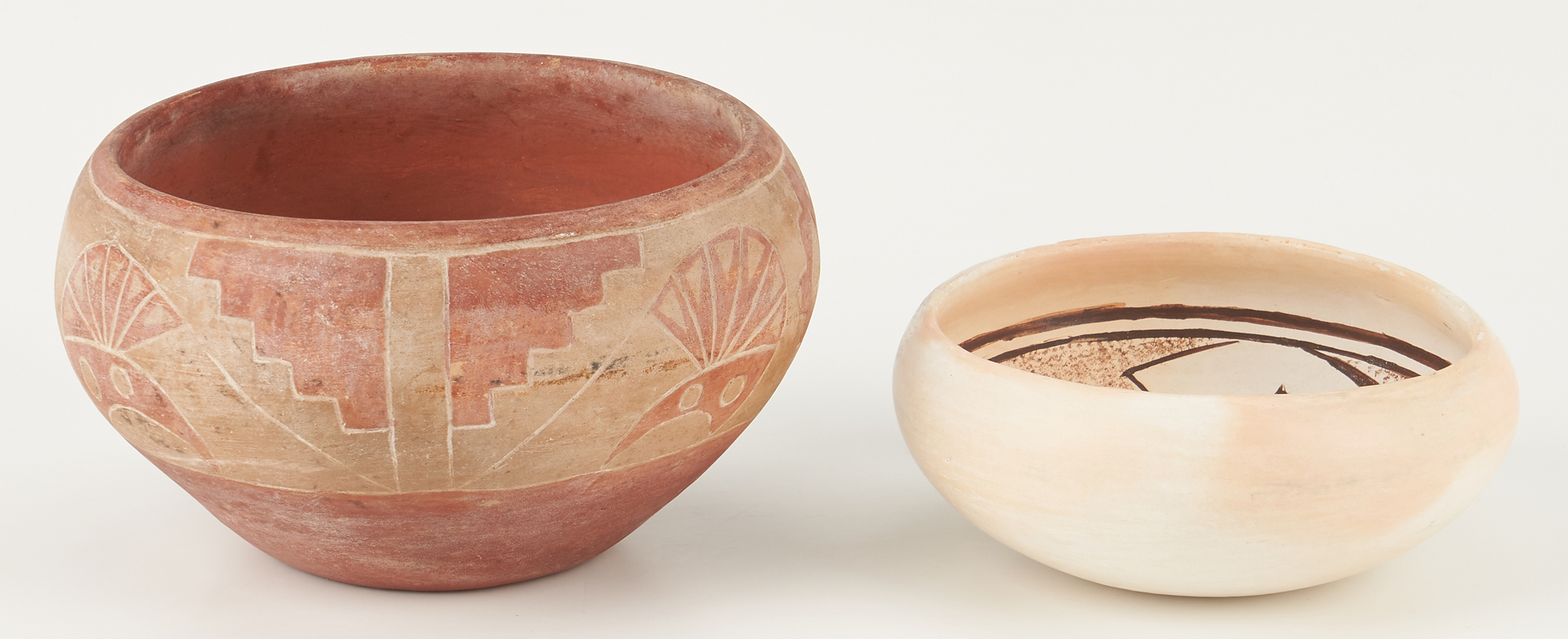 Lot 1107: 2 Native American Southwest Pottery Bowls