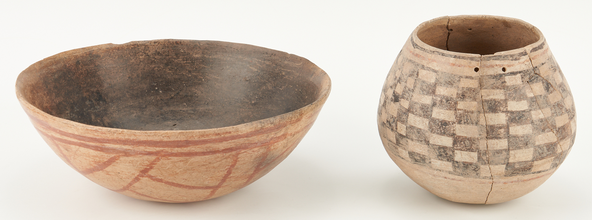Lot 1119: 4 Native American Southwest Pottery Items & 1 Northwest Basket