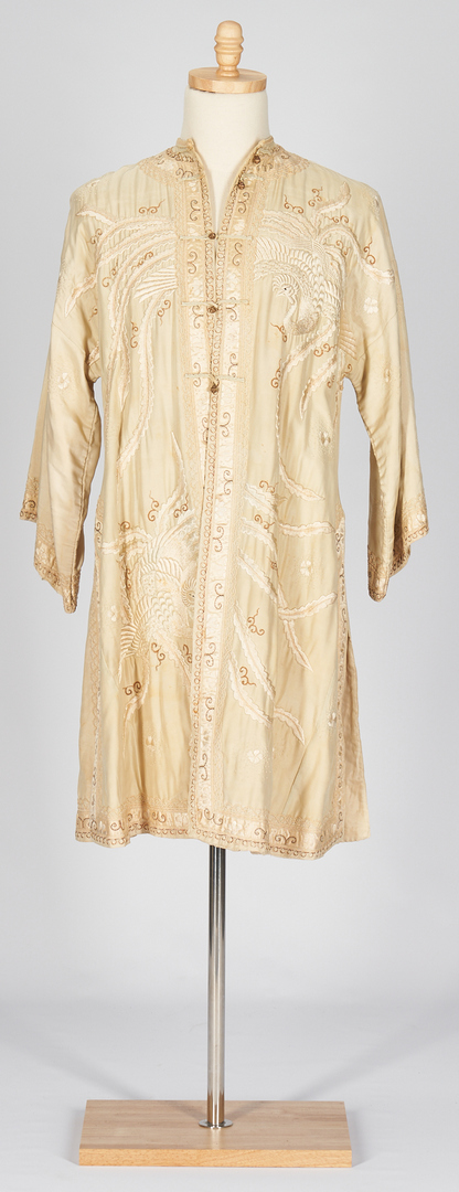 Lot 1181: 2 Antique Asian Silk Robes incl. Bridal Shiromuku