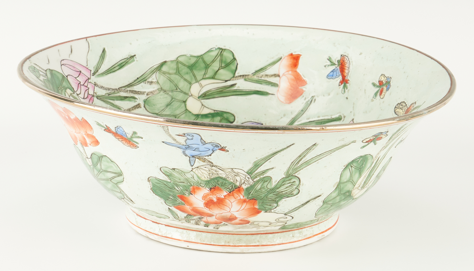 Lot 425: Large Chinese Green Ground Bowl, T'ung Chih Mark
