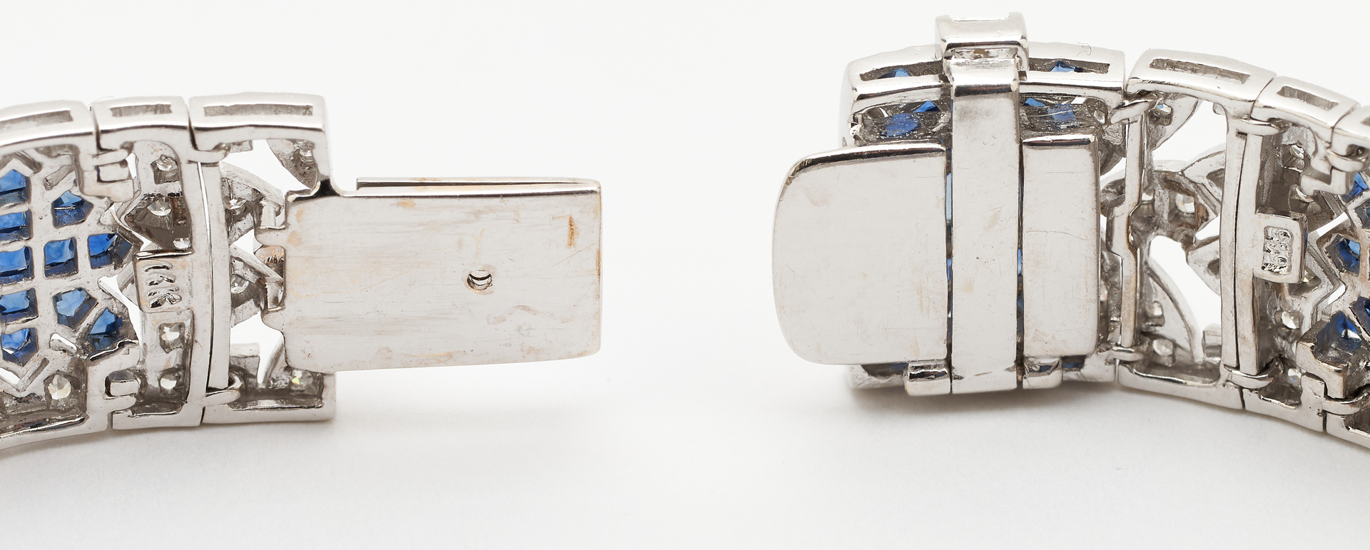 Lot 44: 14K Art Deco Diamond & Sapphire Bracelet
