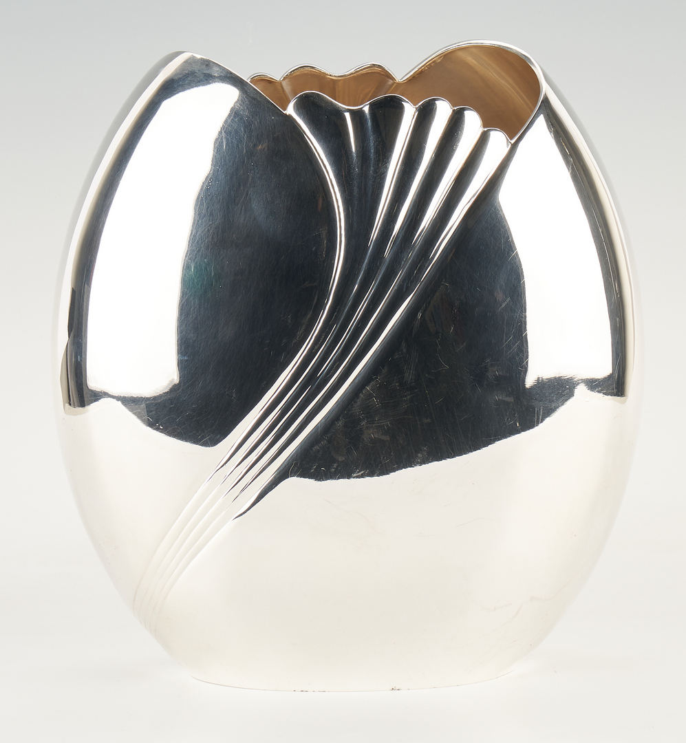 Lot 495: Italian Fratelli Cacchione Sterling Silver Vase