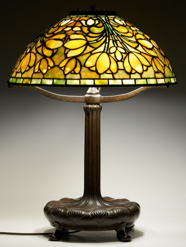 Lot 539: Tiffany Studios Table Lamp, Crocus Shade