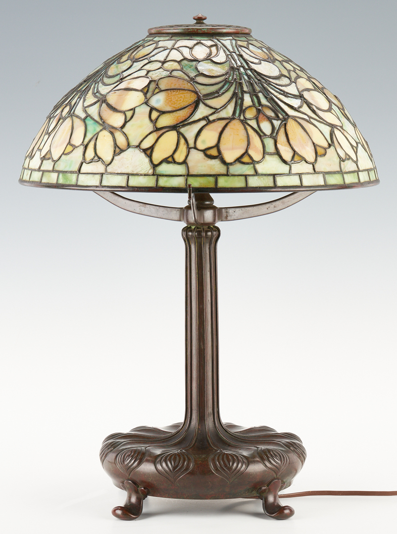 Lot 539: Tiffany Studios Table Lamp, Crocus Shade