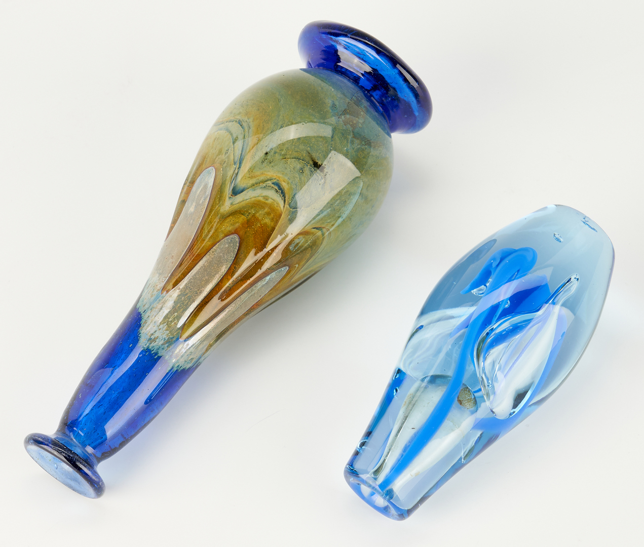 Lot 542: 4 Pcs. Art Glass, incl. Richard Jolley