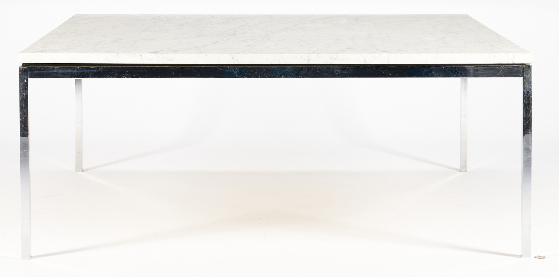 Lot 619: Knoll Mid-Century Marble Top Table, 42"