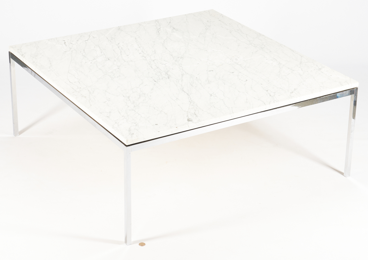 Lot 619: Knoll Mid-Century Marble Top Table, 42"