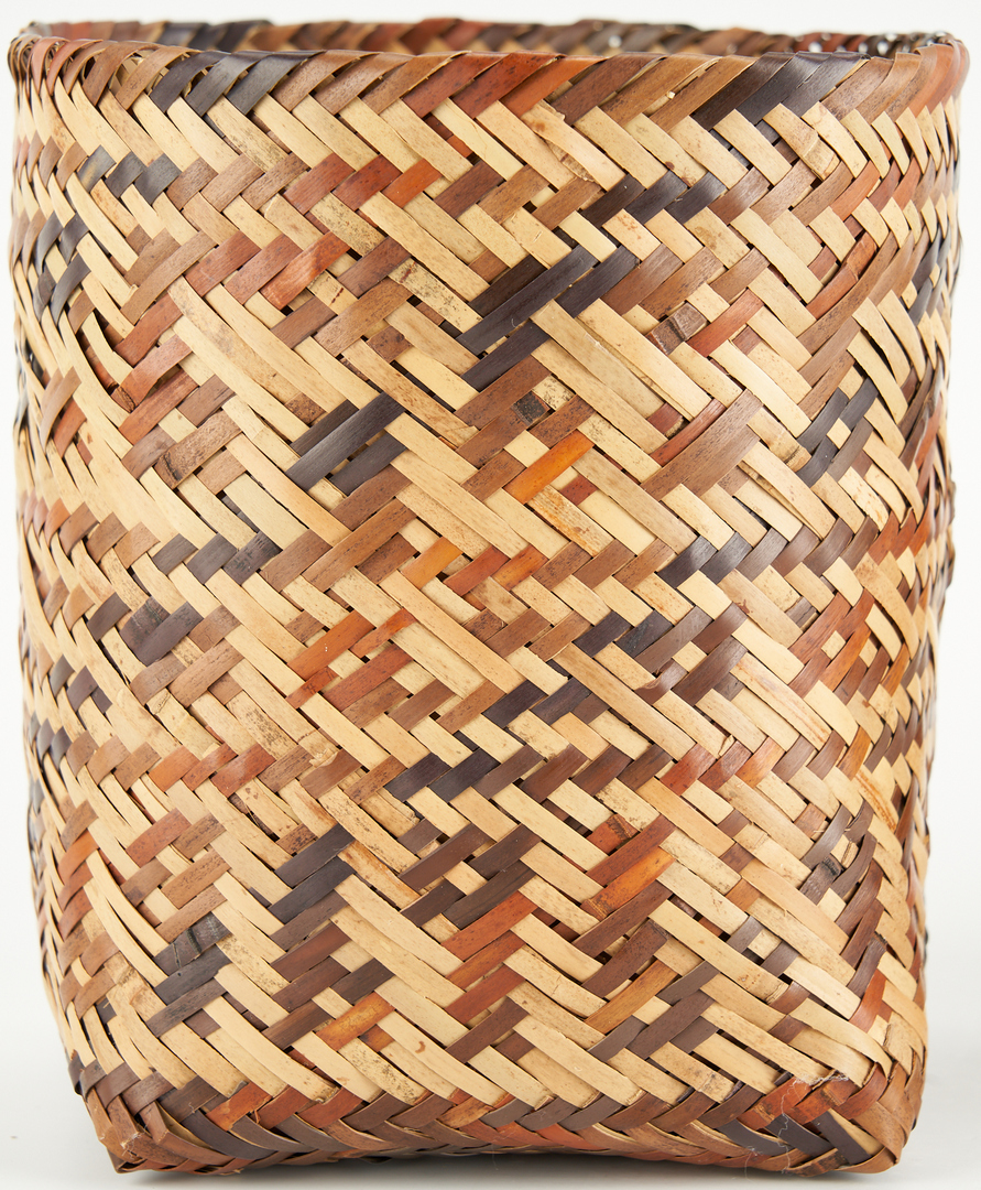 Lot 652: Lidded Choctaw Double Weave Rivercane Basket