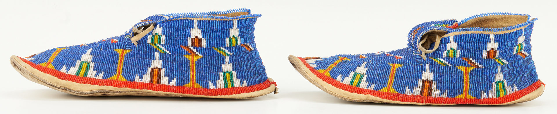 Lot 666: Pair Native American Plains Indian Beaded Moccasins