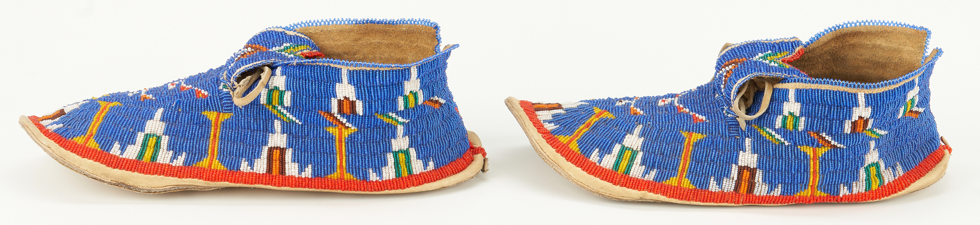 Lot 666: Pair Native American Plains Indian Beaded Moccasins