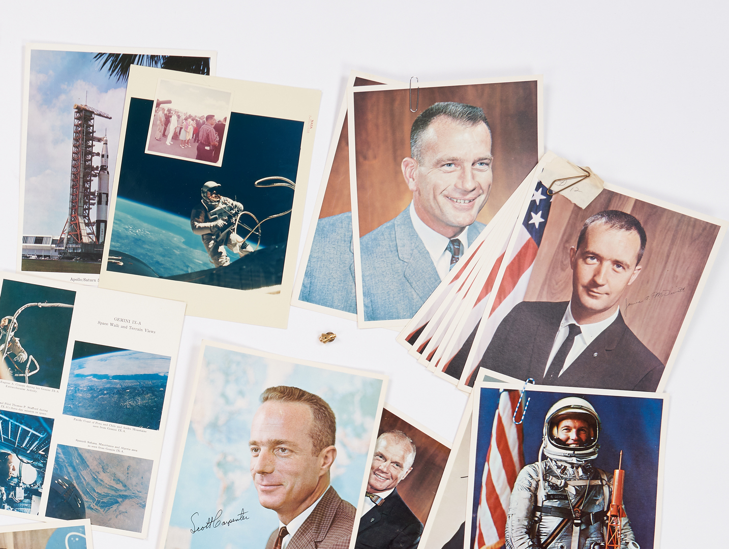 Lot 724: NASA Astronaut Related Archive with autographs, 89 items