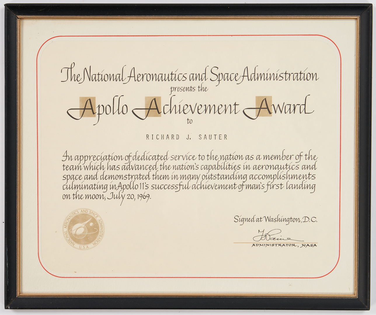 Lot 727: NASA Apollo Program Archive, incl. Signed Photo