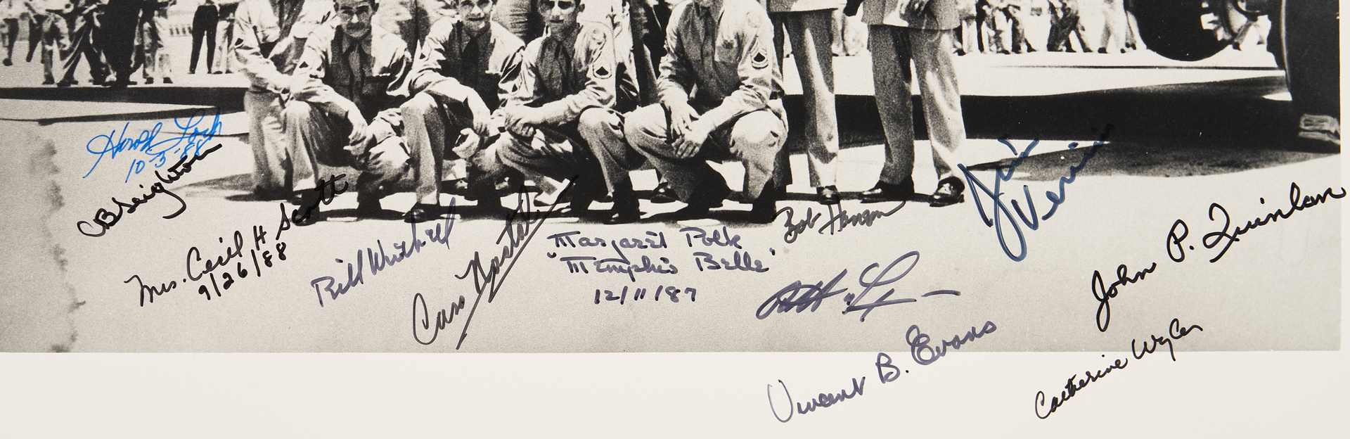 Lot 775: Crew of Memphis Belle Autographed Photograph