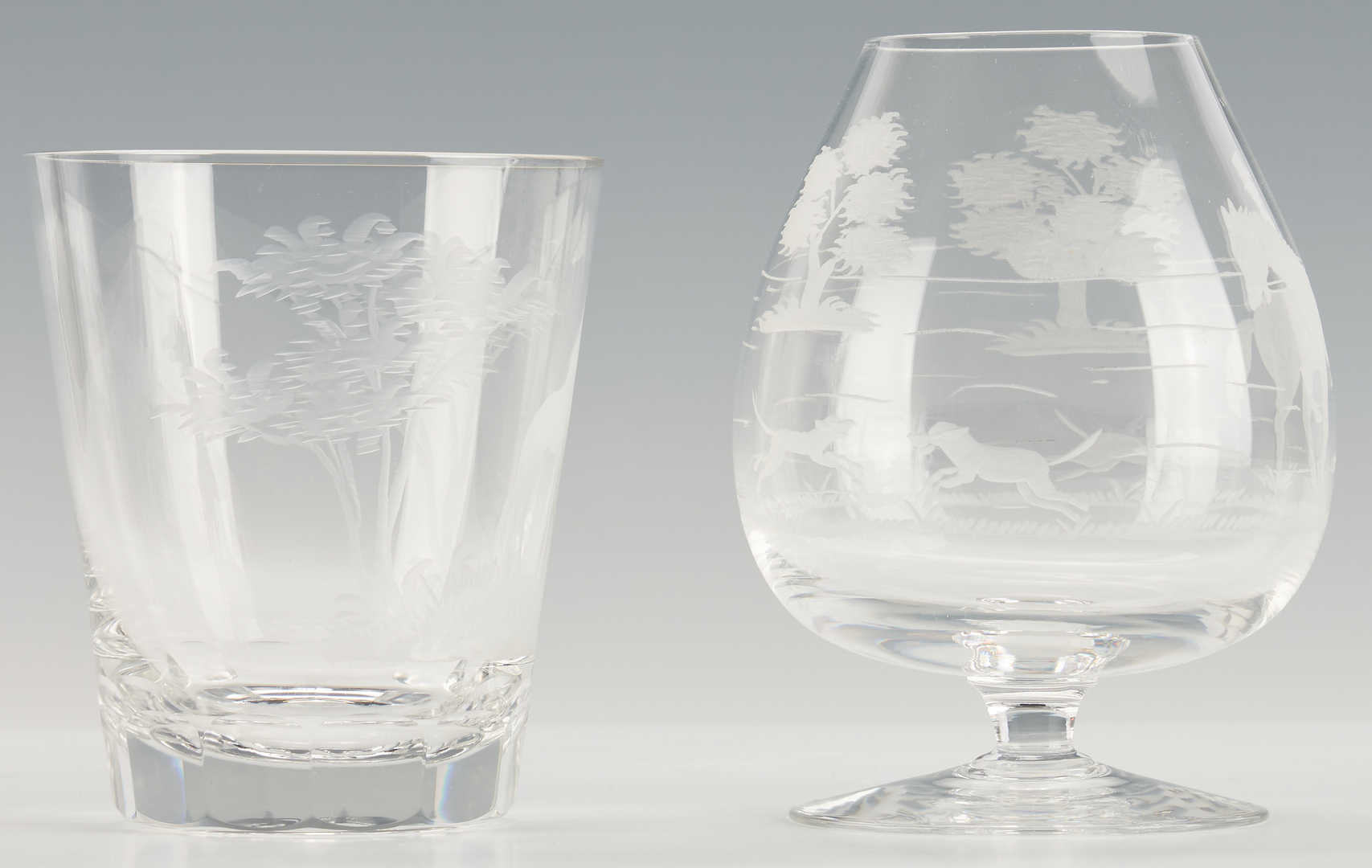 Lot 961: 15 pcs Etched Hunt Theme Crystal incl. Queen Lace and Royal Brierley