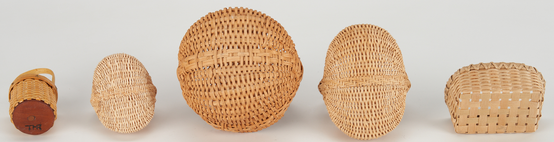Lot 142: 10 Miniature Southern Baskets, incl. George McCollum