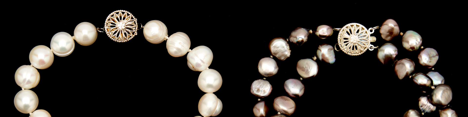 Lot 26: 3 Ladies Pearl Necklaces, 1 Graduated Quartz Necklace, & 2 Pearl Bracelets