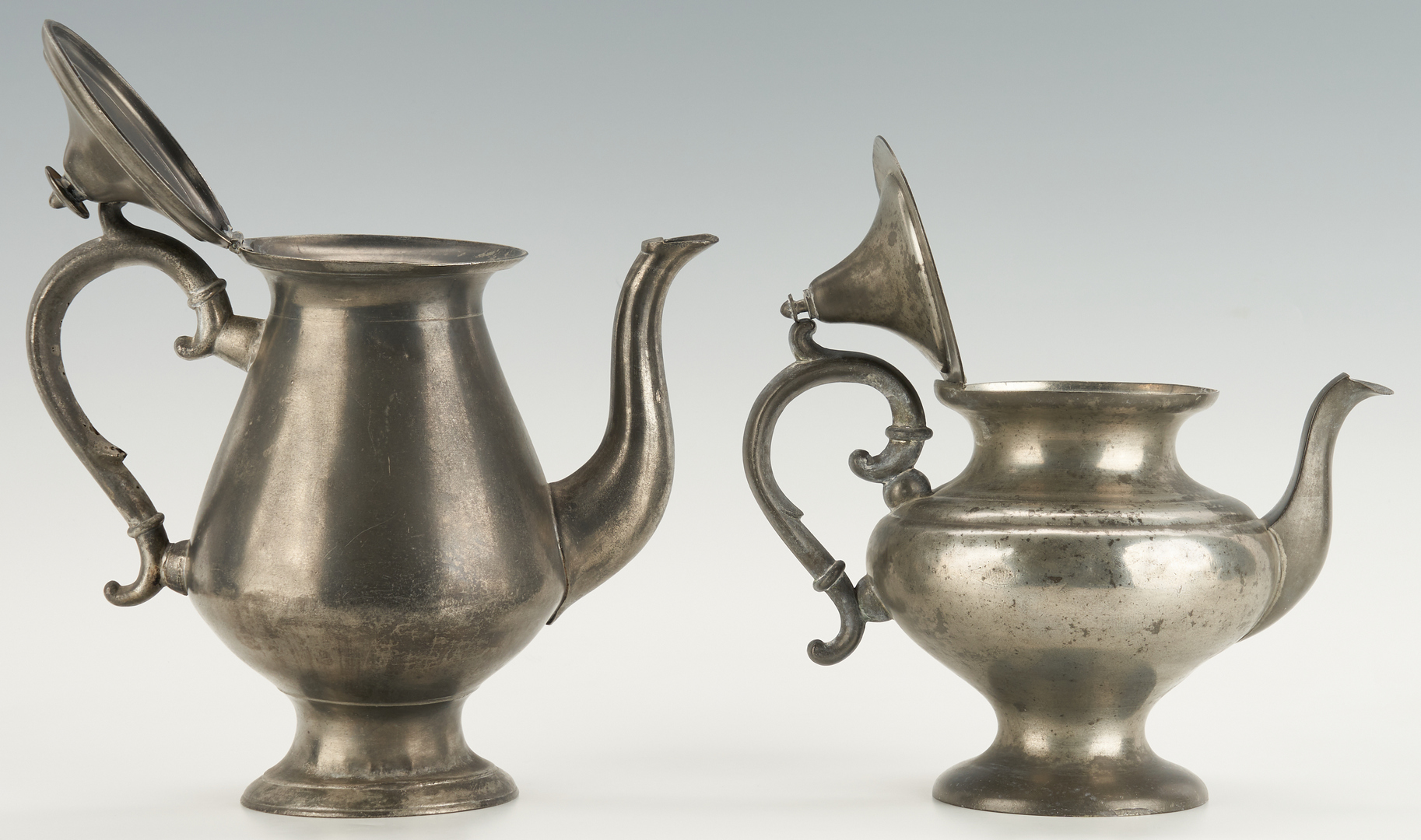 Lot 272: 5 American Pewter Tea and Coffee Pots, incl. Derby, Gleason, Ward, Dunham