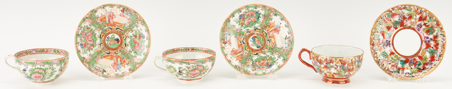 Lot 311: 15 Assorted Asian Porcelain Items, incl. Blanc de Chine, Rose Medallion