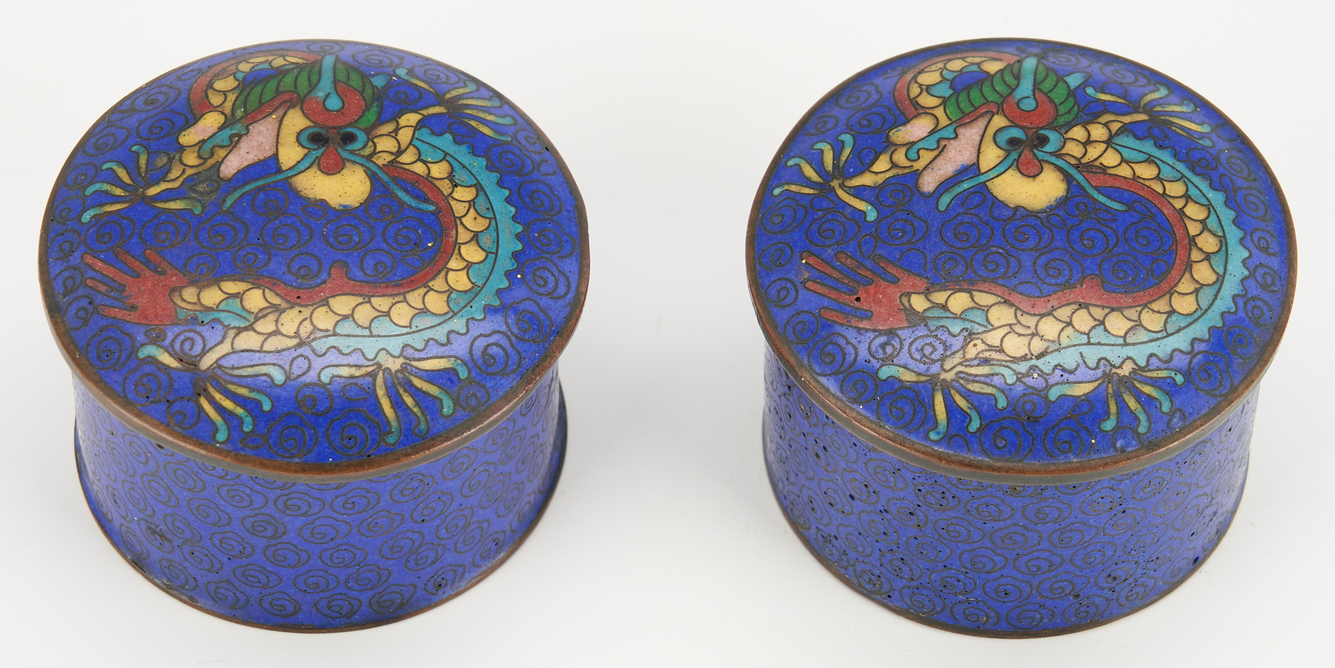 Lot 321: 18 Asian Decorative Items, Incl. Cloisonne