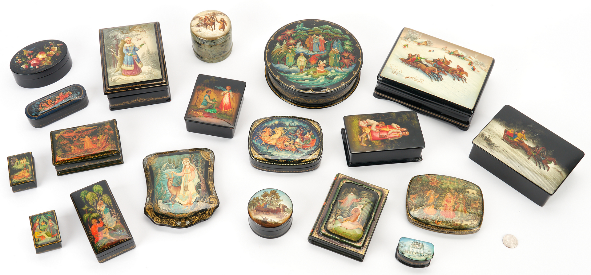 Lot 336: 19 Russian Lacquer Boxes, incl. Father Frost Scenes