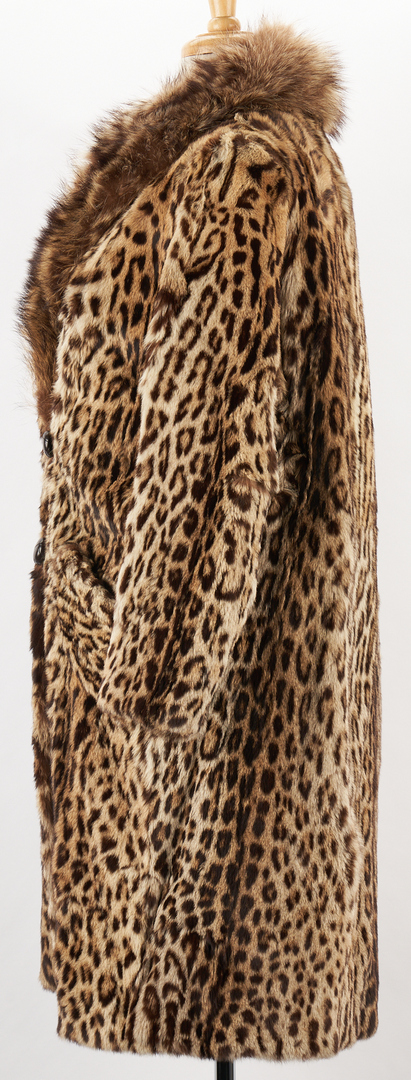 Lot 512: Ladies Full Length Leopard Fur Coat