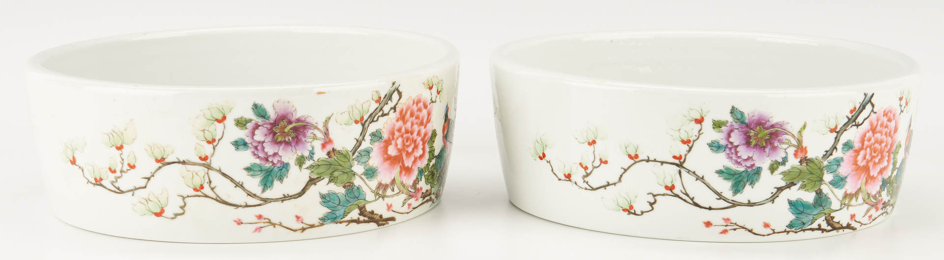 Lot 5: Pair of Chinese Famille Rose Porcelain "Narcissus" Bowls