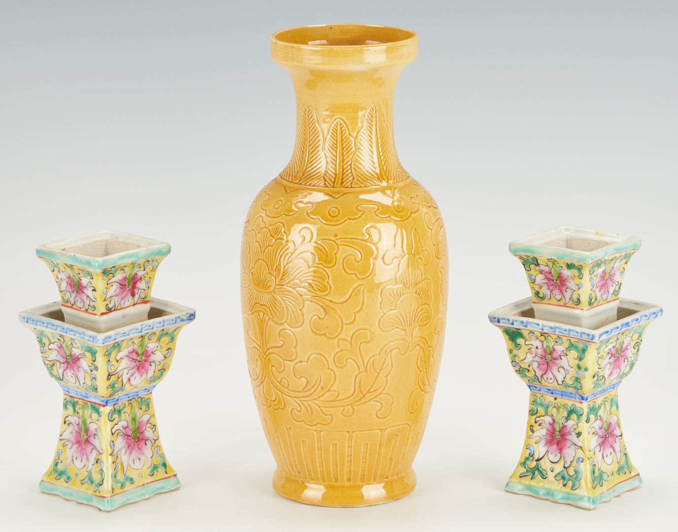 Lot 1074: 6 Pcs. Asian Porcelain, incl. Yellow-Ground Candlesticks