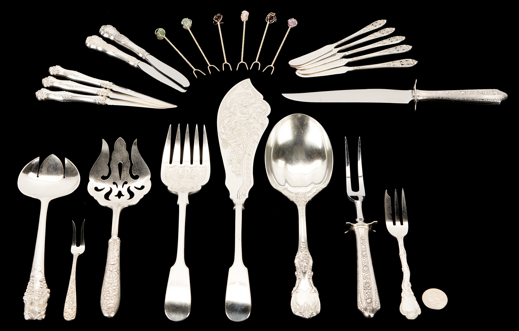 Lot 1154: 25 pcs. Miscellaneous Silver & Silverplated Flatware incl. Serving