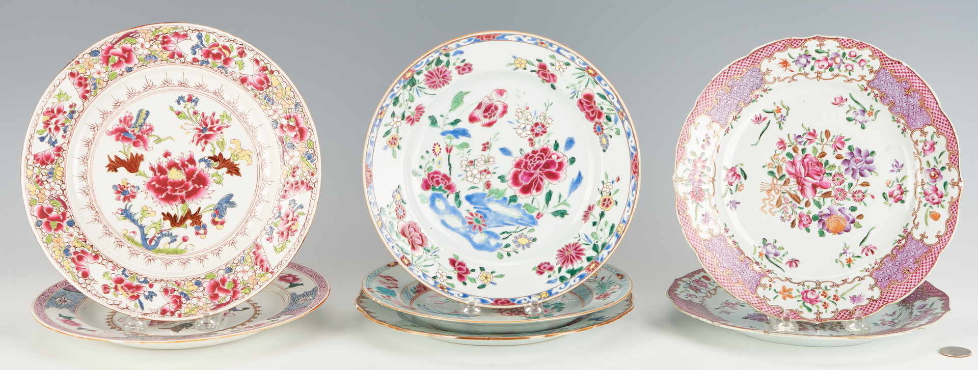 Lot 337: 7 18th Cent. Chinese Export Porcelain Plates
