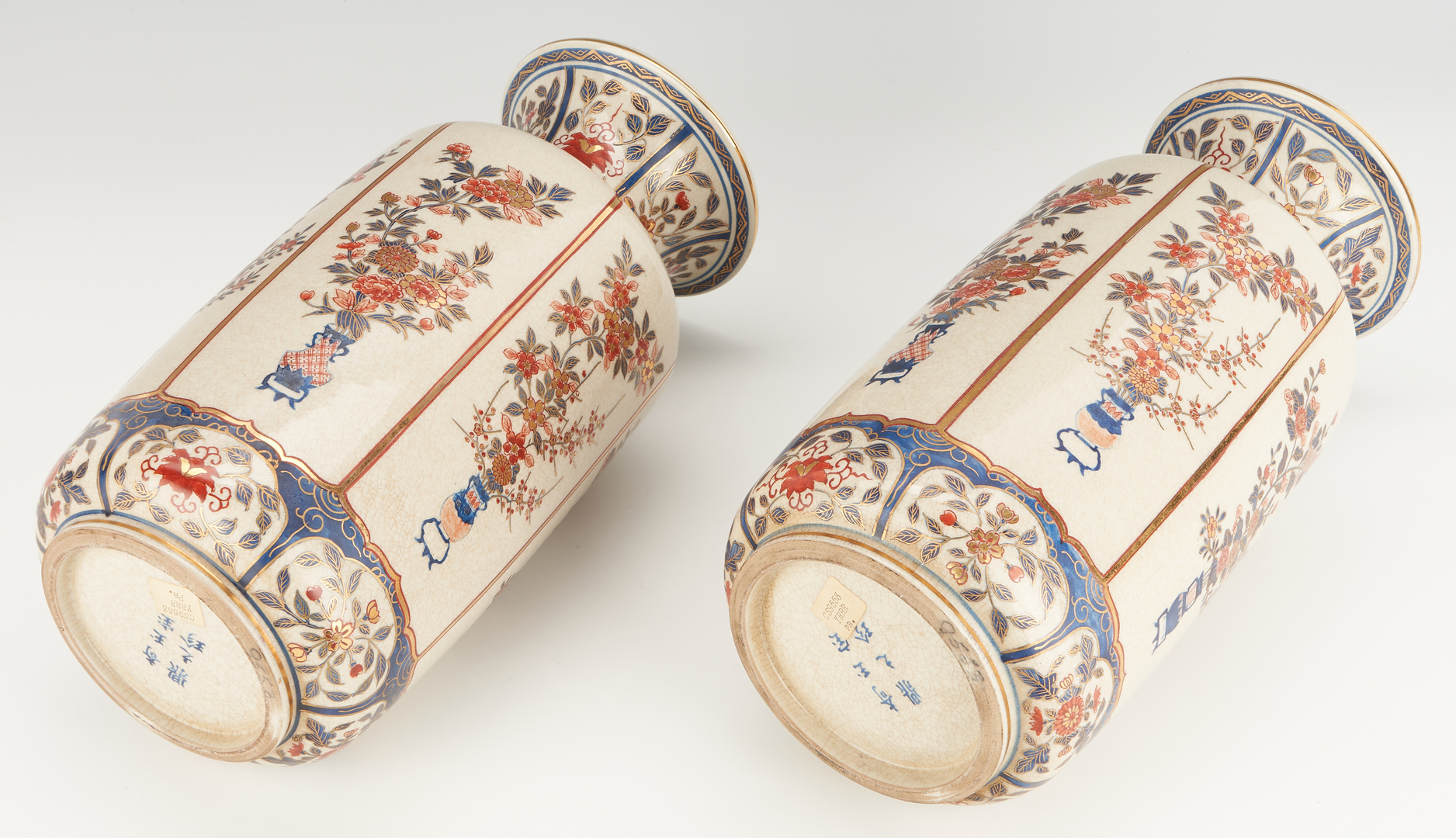 Lot 343: Pair Japanese Imari Porcelain Vases