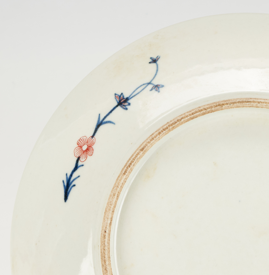 Lot 34: Four pcs. Chinese Export Porcelain, incl. Armorial, Tobacco Leaf