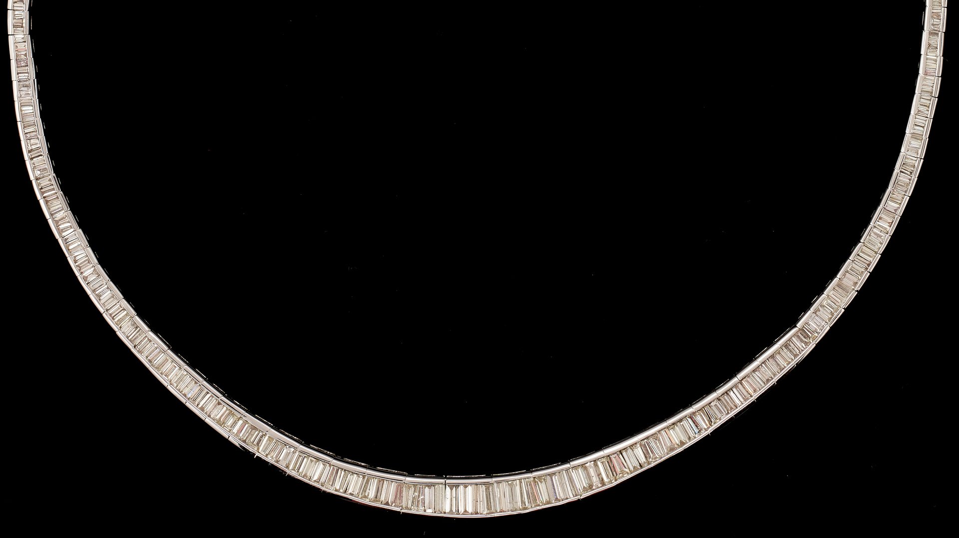 Lot 68: Ladies 18K Rivera Design Graduated Diamond Necklace