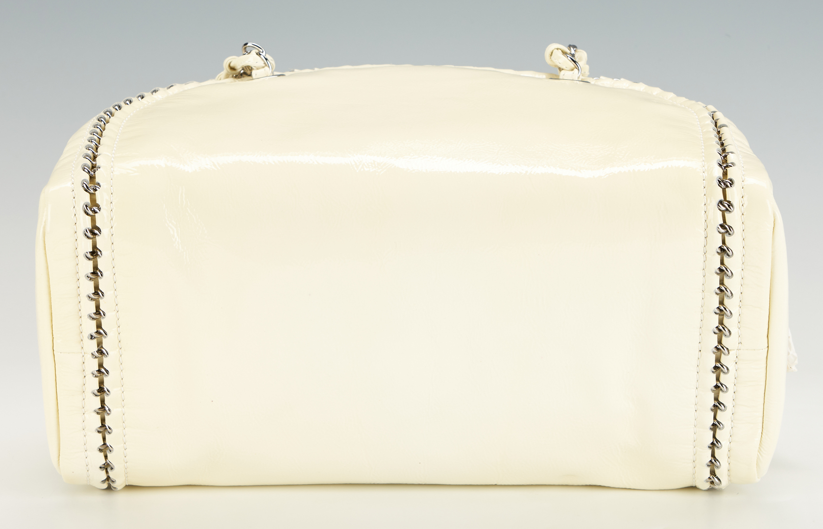 Lot 716: NWT Chanel Cream Leather Bowler Bag, Medium