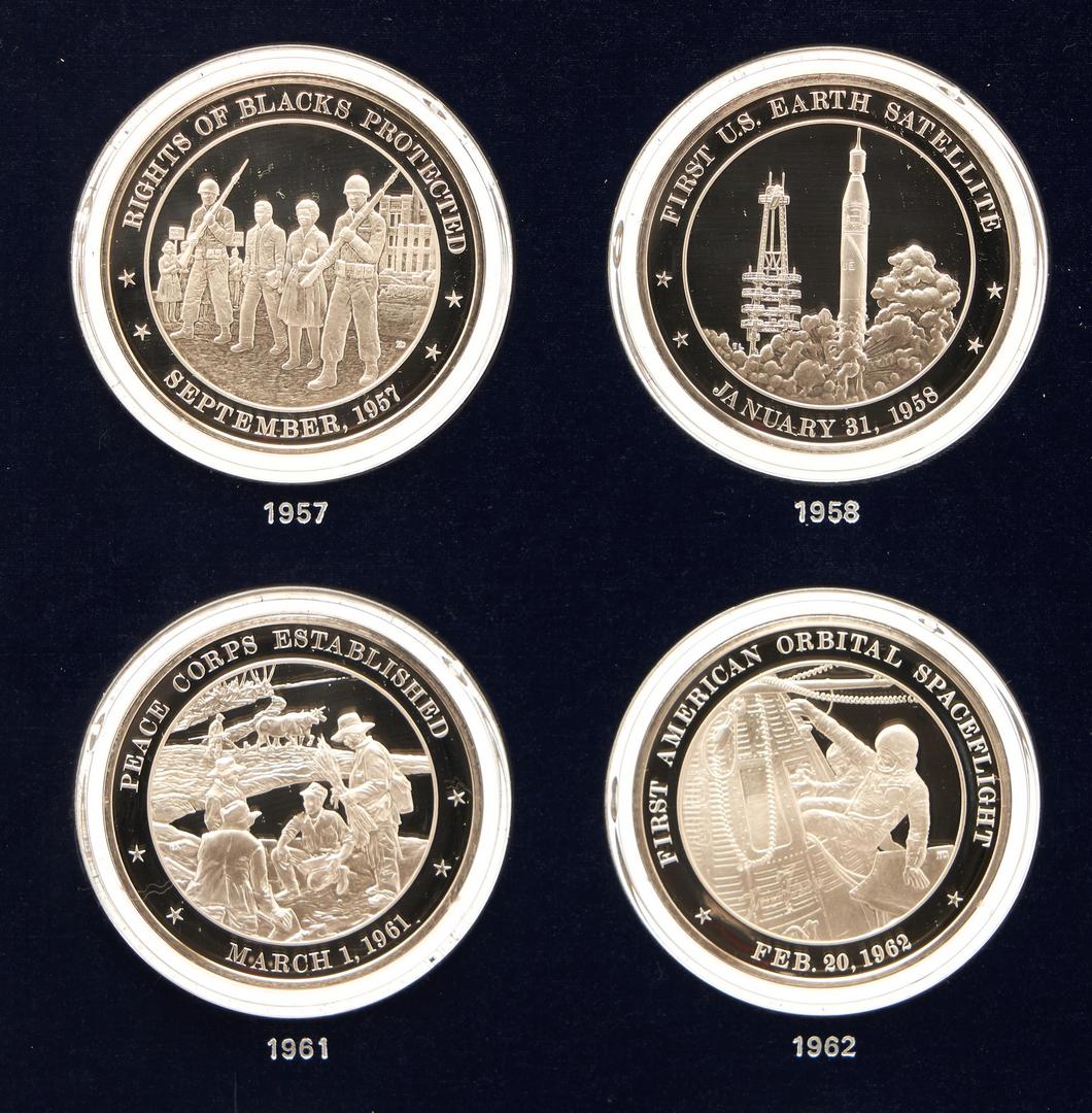 Lot 723: Franklin Mint History of the United States Sterling Silver Proof Medal Set, 1st Ed.