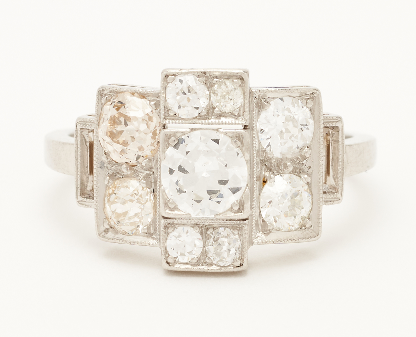 Lot 830: Ladies Platinum Art Deco Diamond Ring, 1.53 TCW