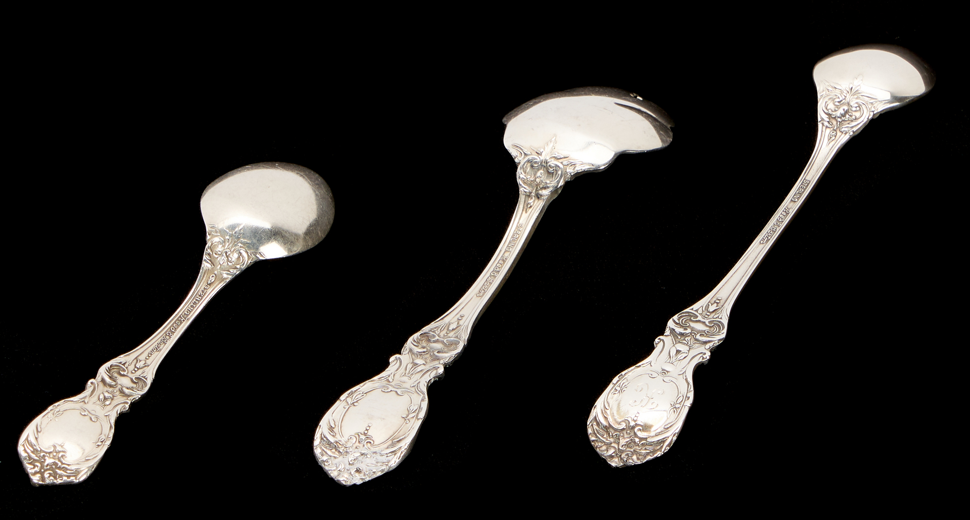 Lot 93: Large Reed and Barton Francis I Pattern Sterling Silver Flatware, 249 Total Pieces