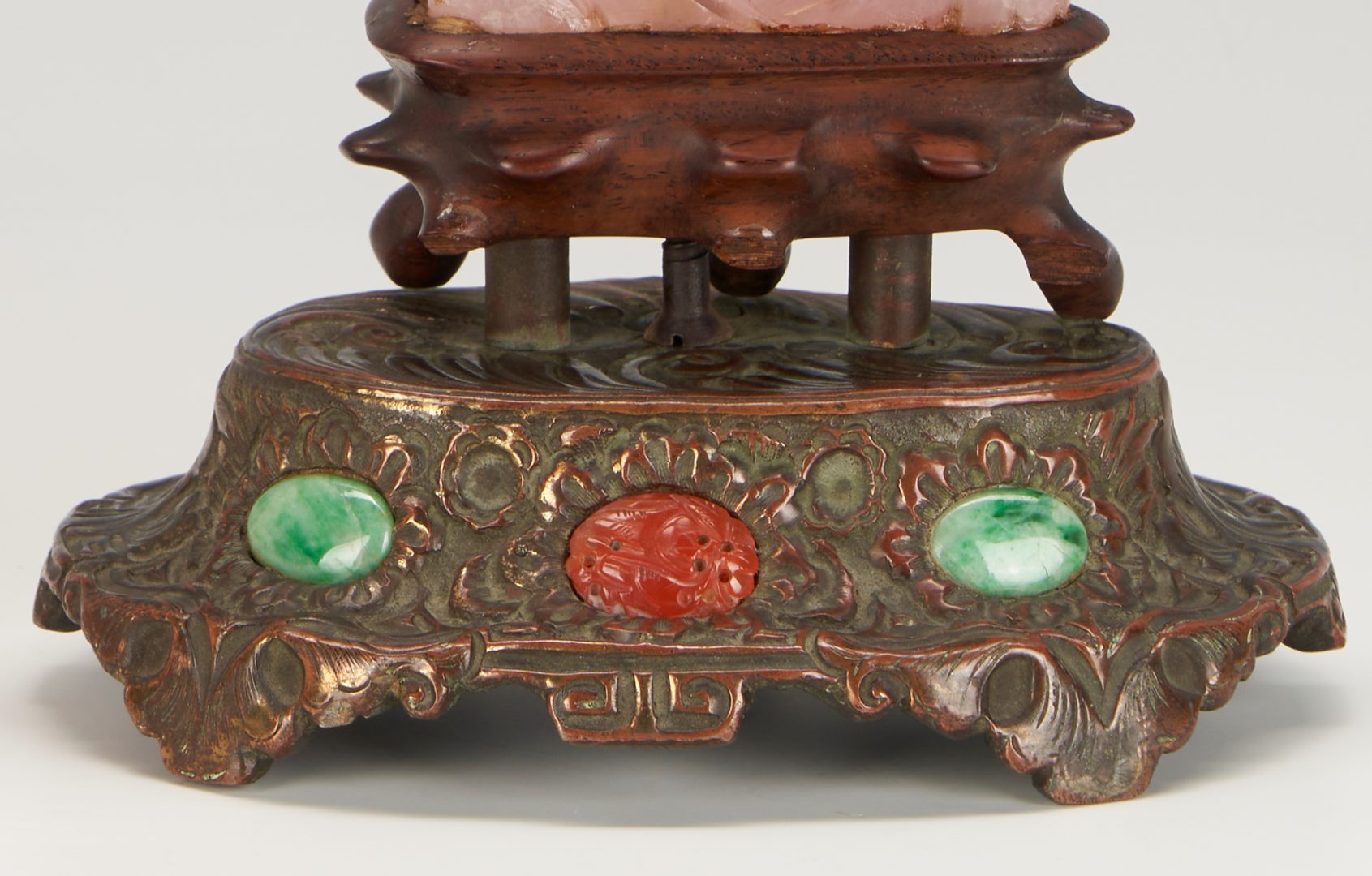 Lot 1048: 2 Chinese Rose Quartz Carvings plus Jeweled Bronze Stand