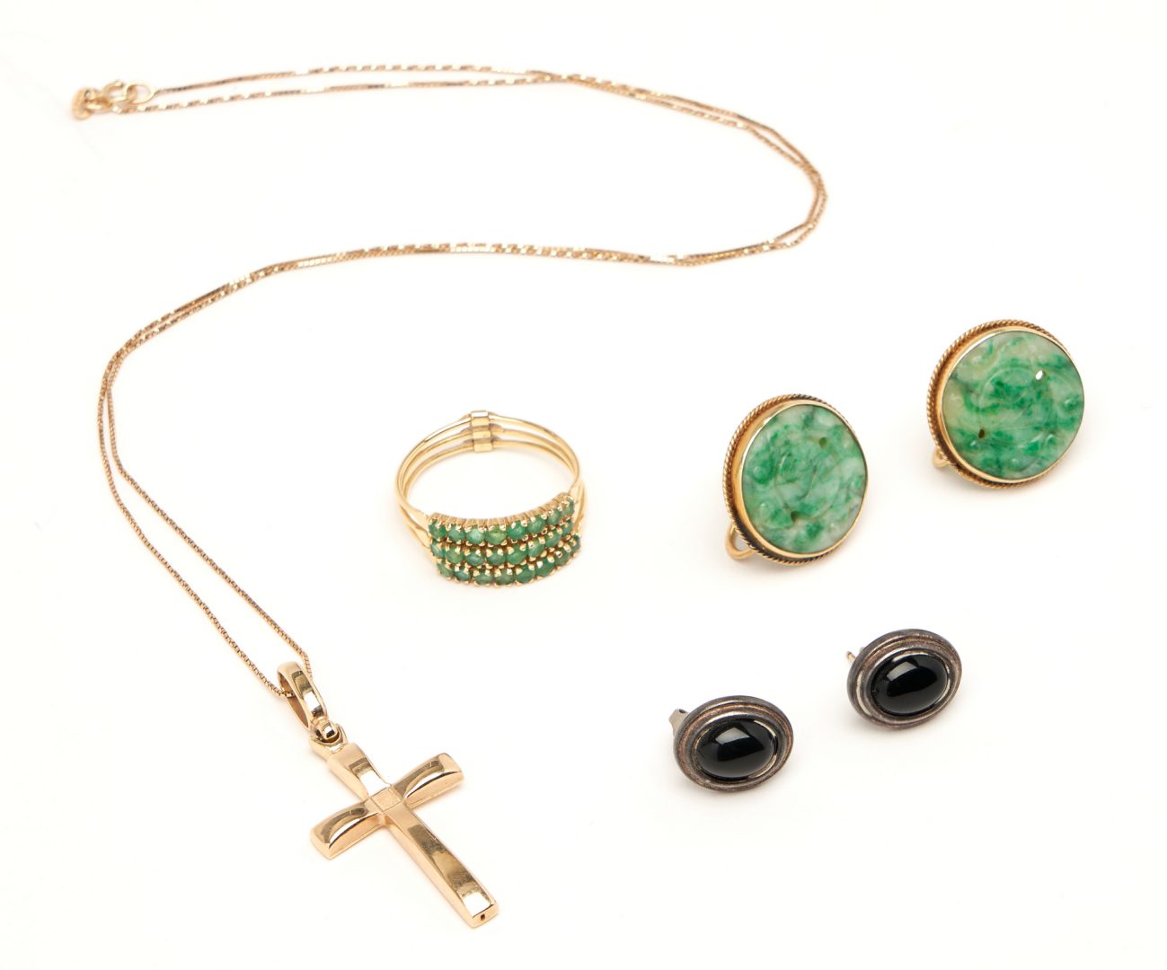 Lot 1197: 6 Ladies Assorted Jewelry Items