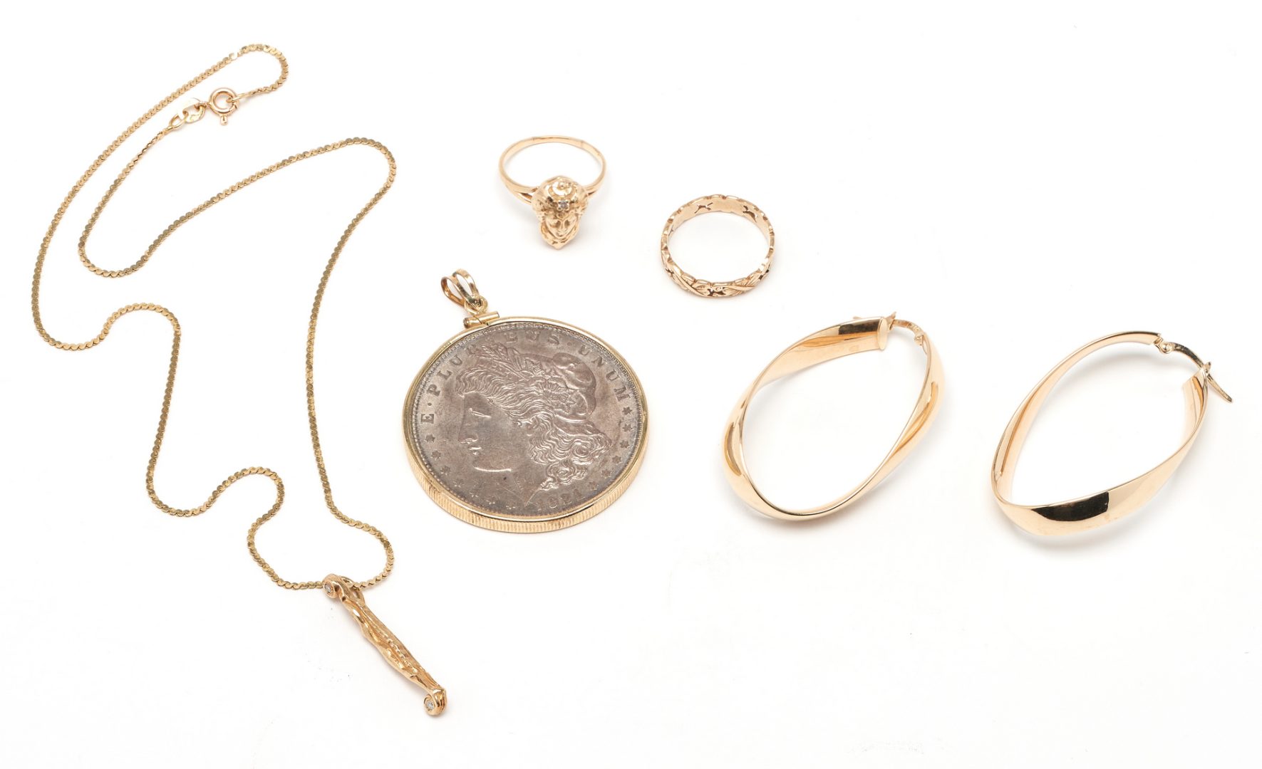 Lot 1210: 5 Ladies Jewelry Items