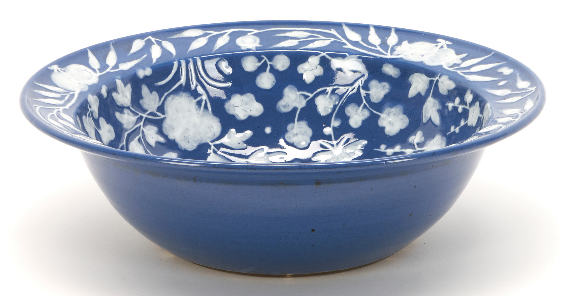 Lot 25: 2 Chinese Enamel White and Blue Ground Porcelain Items, incl. Wash Bowl & Vase