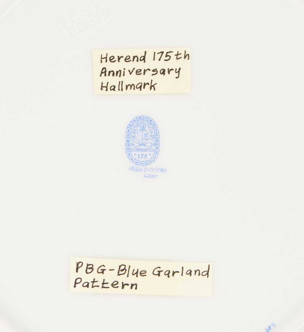 Lot 369: 29 Pcs. Herend Decorative Accessories, incl. Rothschild & Blue Garland