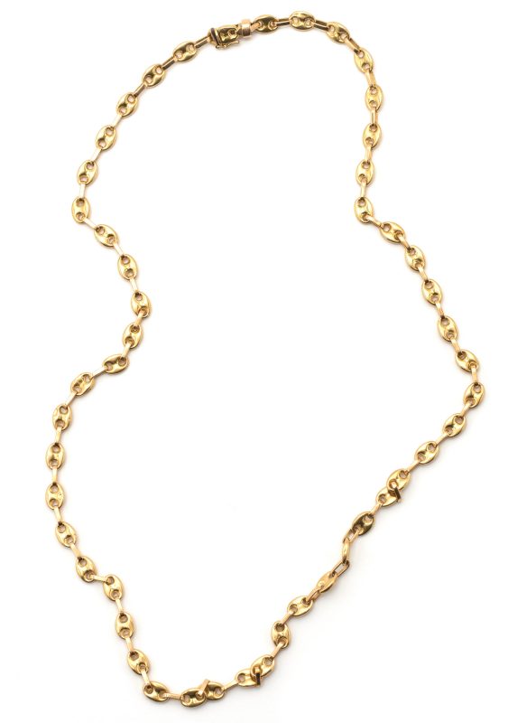 Lot 36: 18K Gold Chain Link Necklace, possibly Chinese