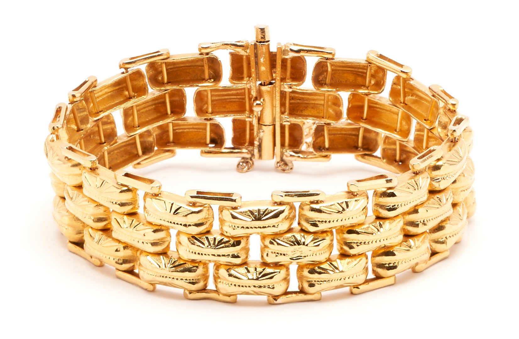 Lot 401: 18K Gold Weave Bracelet