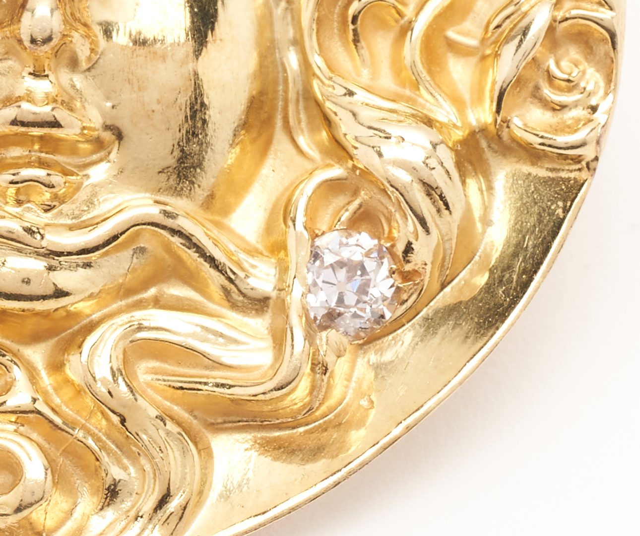 Lot 402: 14K Art Nouveau Gold & Diamond Scarf Pin
