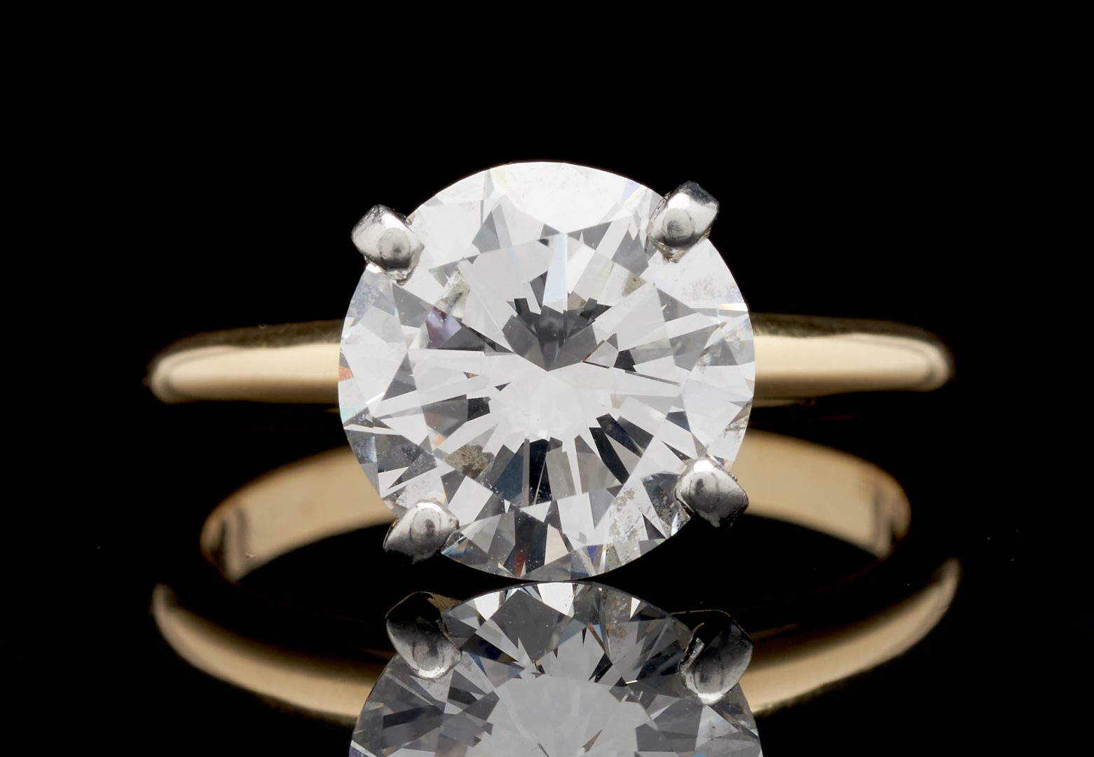Lot 42: Ladies GIA 2.85 Carat Diamond 18K Ring